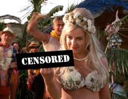 Move the Censored sign down and to the right, and it's pre-Mycenean Girls Gone Wild